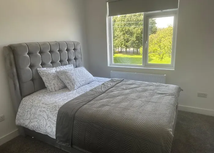 Modern Design Apartment *